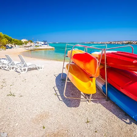 In Rogoznicko - Sibenik Riviera 36447 Zečevo